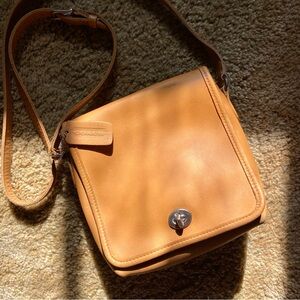 Vintage Coach Crossbody Tan Leather Flap Bag